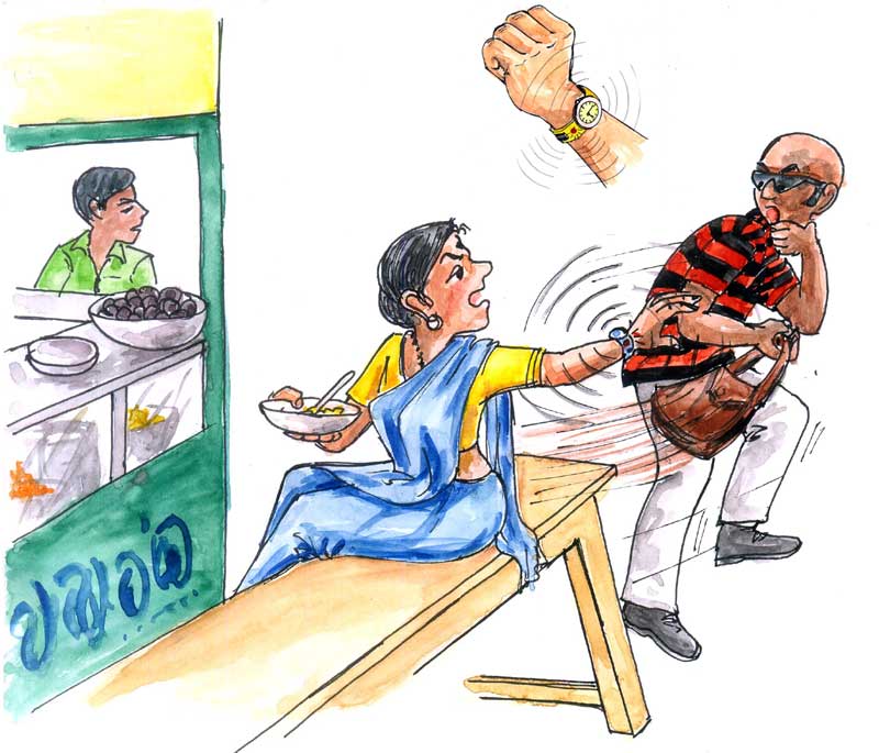 Electronic purse with paired watch - Photo