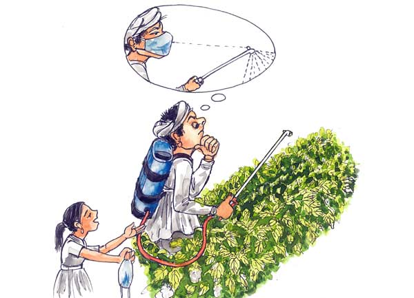 Image of Pesticide spray pump with mandatory protective mask