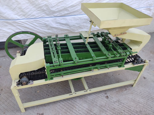 Walnut Peeling Machine  - Photo